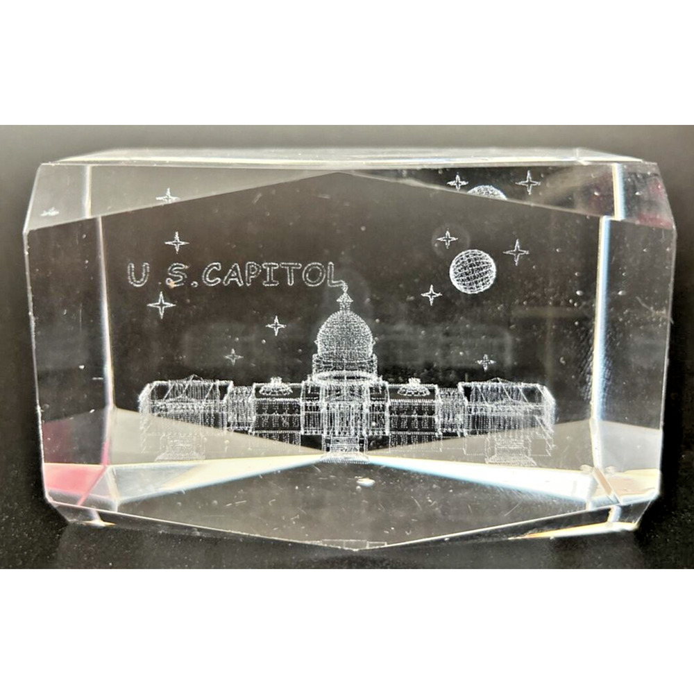 Vintage 3D Etched Glass U.S. Capitol Art Paperweight Cube SKU PB192